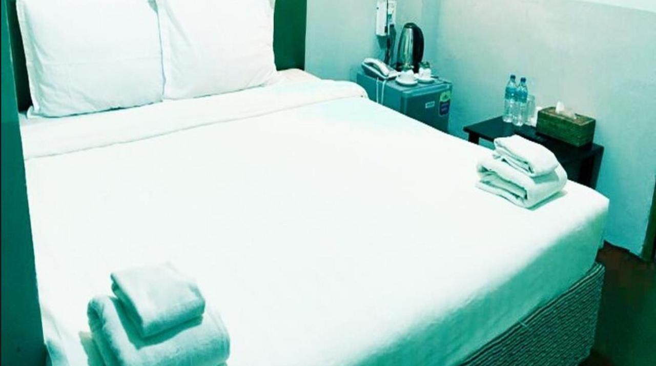G Star Hotel Yangon Bagian luar foto